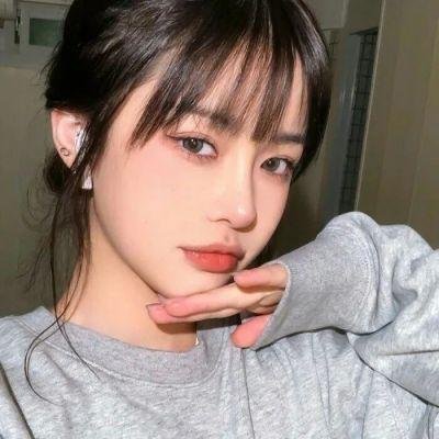 南小薄孔菌属